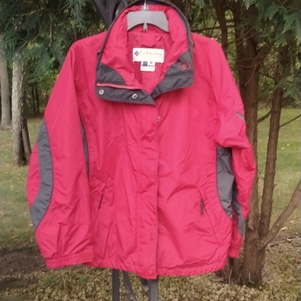Columbia women’s jacket size Medium